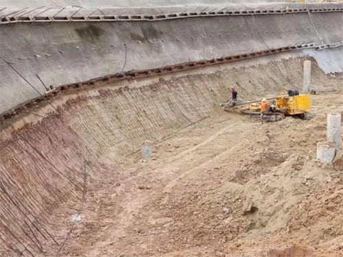 凤泉基坑边坡加固